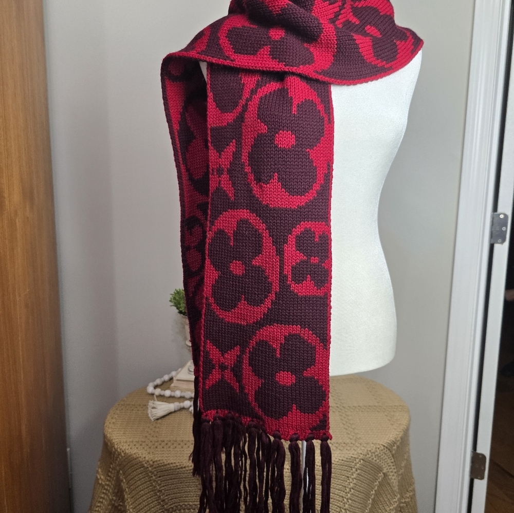 Louis Vuitton Grand Froid Wool Scarf